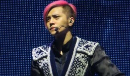 娱乐圈吃瓜占卜大师是谁,揭秘神秘占卜大师背后的故事